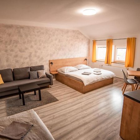 Apart Mikes Telč Εξωτερικό φωτογραφία